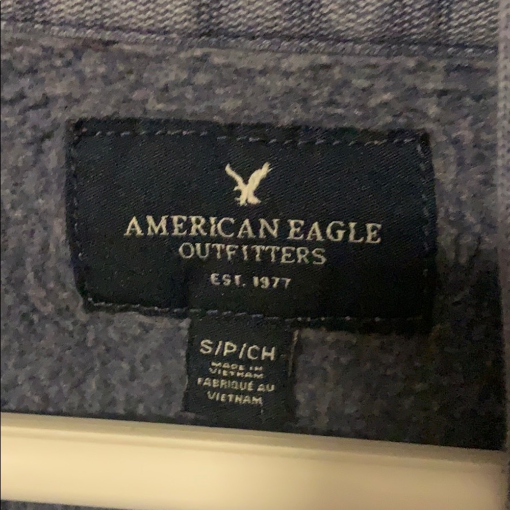 American eagle sweater - Picture 2 of 2